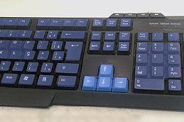Botões do teclado surgem na tela do celular
